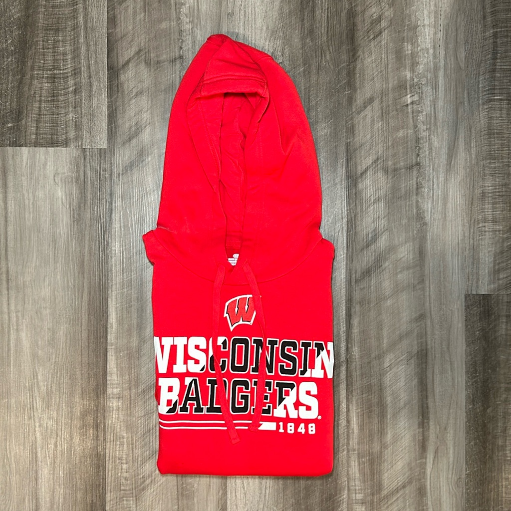 Wisconsin Badgers Fanatics Hoodie (Nwot) - Small
